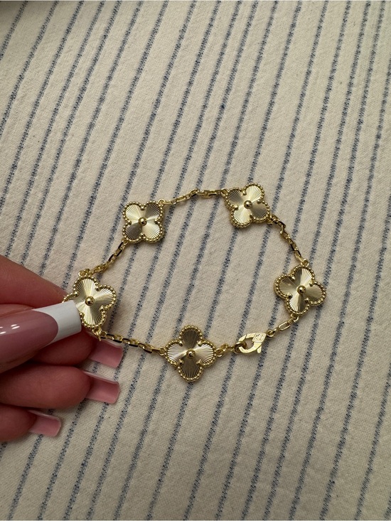 Jewelry - 5 Motifs Clover Gold VCA Design Bracelet